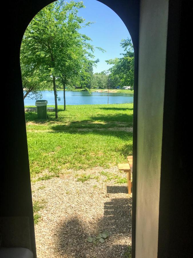 Camping Oaza Bela Crkva  Esterno foto