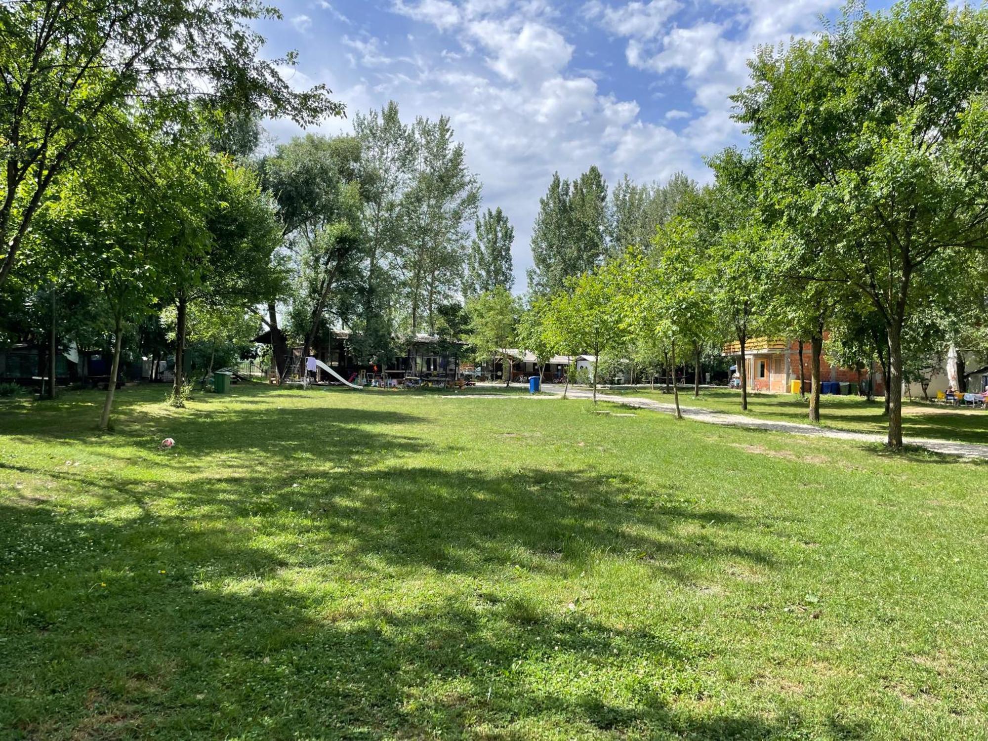 Camping Oaza Bela Crkva  Esterno foto