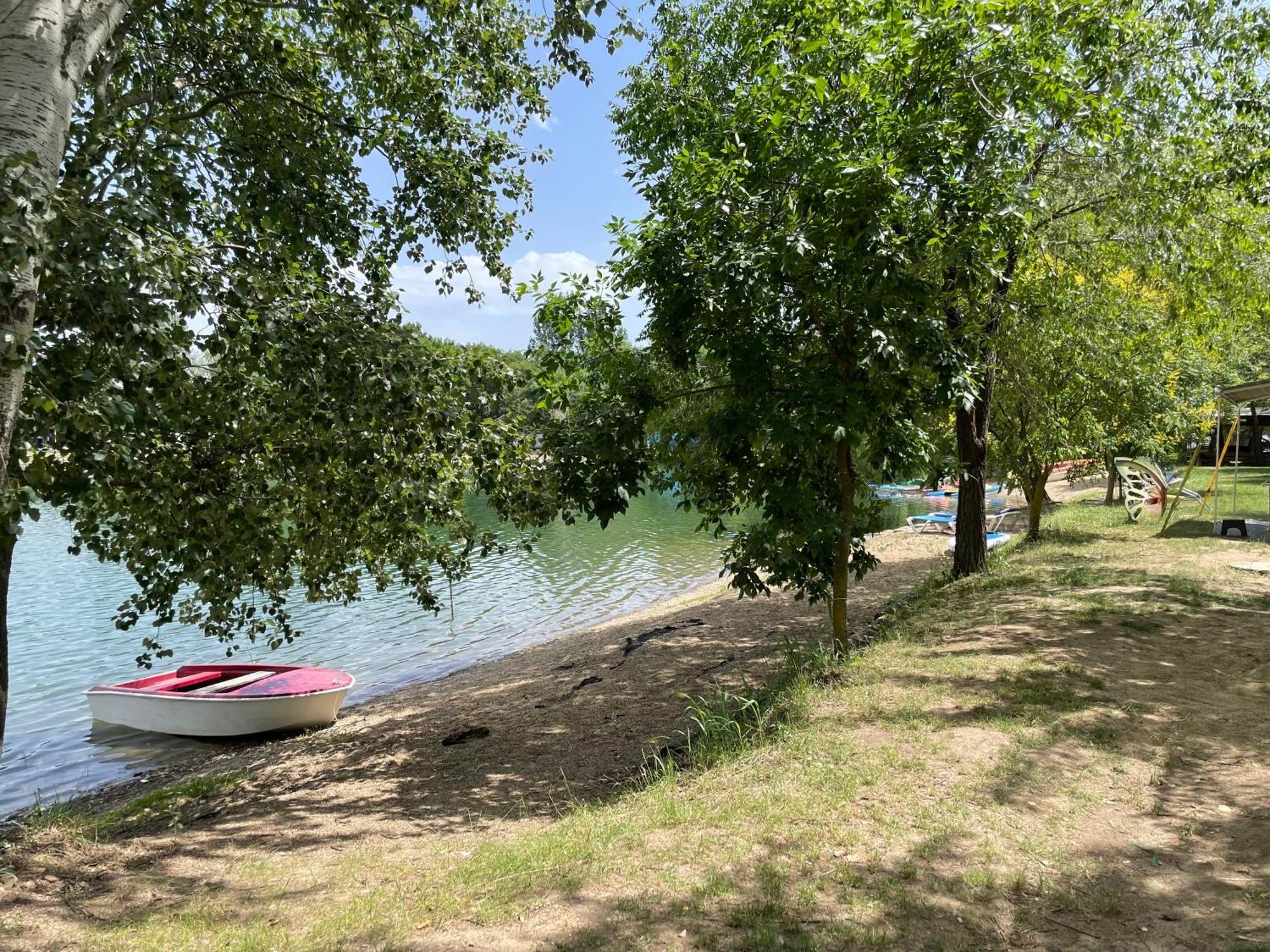 Camping Oaza Bela Crkva  Esterno foto
