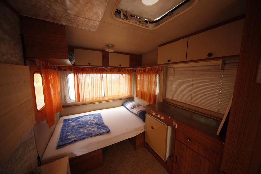 Camping Oaza Bela Crkva  Esterno foto